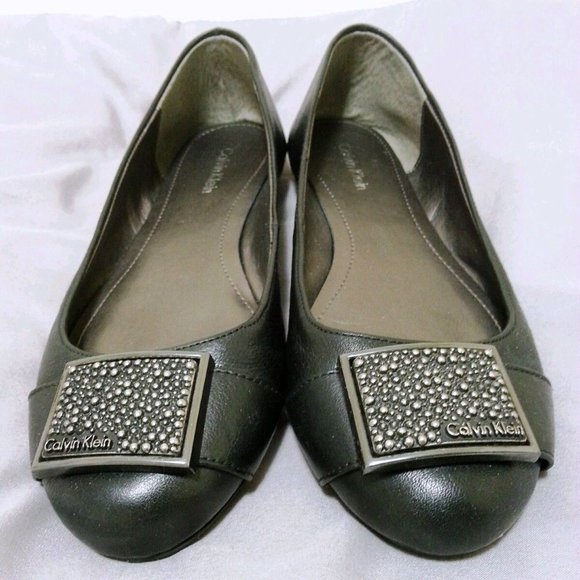 CALVIN KLEIN DARK BROWN LEATHER BALLERINA FLATS - Picture 1 of 6